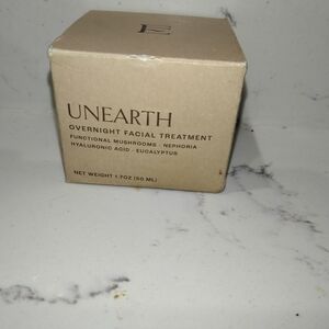 Earth Overnight Facial Treatment Eye Cream - Cream